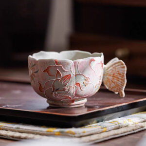 Caramel Glazed Ceramic Fishtail Teacup